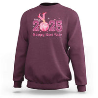 Funny Howdy 2025 Happy New Year Sweatshirt Cowgirl New Year's Eve Party Disco Ball