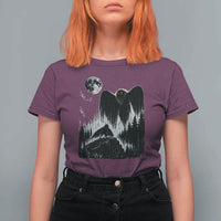 Mothman Howling at Moon 90s Retro T Shirt For Women Funny West Virginia Cryptid