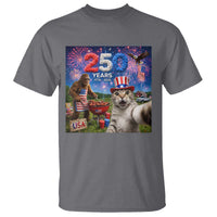 Cat Selfie with Bigfoot USA 250 Years T Shirt Funny 4th Of July Cat Graphic