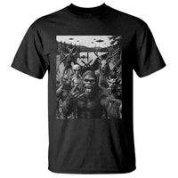 Funny Cryptid Creatures Selfie T Shirt Bigfoot Alien Cryptozoology Fantasy Mythical Monsters