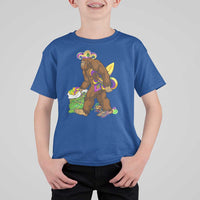 Funny Bigfoot Carnival Mardi Gras Party T Shirt For Kid