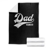 Dad Est 2026 Throw Blanket Funny New Dad Baby Announcement
