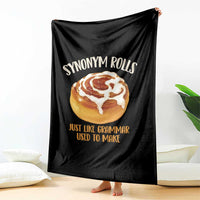 Funny Synonym Rolls Just Like Grammar Used To Make Throw Blanket Cinnamon Rolls Grammar Pun