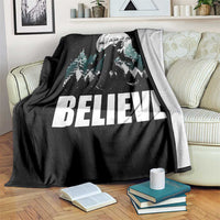 Funny Christmas Bigfoot Throw Blanket Believe Santa Sasquatch Snow - Wonder Print Shop