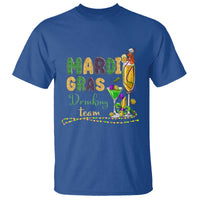 Funny Mardi Gras Drinking Team T Shirt Cocktails Wine Crawfish Beads Glitter Print