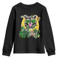 Funny St Patrick's Day Racoon Youth Sweatshirt Kiss Me I'm Feral Horseshoe Shamrock