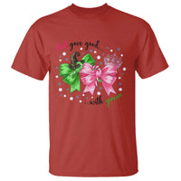 Funny Christmas Witch Pink Goes Good With Green T Shirt - Wonder Print Shop