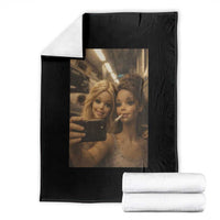 Funny Selfie Doll Meme Throw Blanket Aesthetic Doll Face Graphic