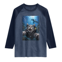 Funny Scuba Diving Cat Selfie With Hammerhead Shark Raglan Shirt