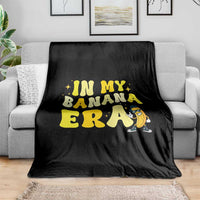 Funny In My Banana Era Graphic Throw Blanket Retro Fruit Lover