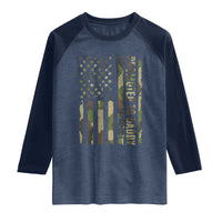 Camouflage Patriotic Dad 2026 Raglan Shirt USA Flag New Father Announcement