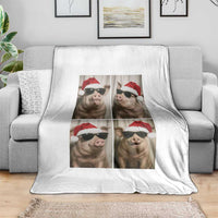 Cute Pig Christmas Selfie Throw Blanket Funny Holiday Photobooth Gift - Wonder Print Shop