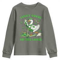 Funny Irish Goose Lover Youth Sweatshirt Lucky Goose On The Loose