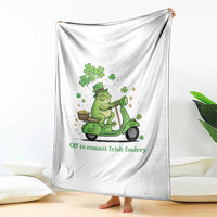 Funny Irish Frog Off To Commit Foolery Throw Blanket St Patricks Day Gift