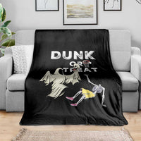 Halloween Dunk Or Treat Throw Blanket Funny Skeleton And Ghost Playing Basketball - Wonder Print Shop