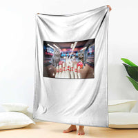 Funny Cats Bowling Battle Throw Blanket Gift For Cat Lovers - Wonder Print Shop