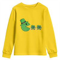 St Patricks Day Retro Gamer Eating Shamrock Lucky Gift Youth Sweatshirt