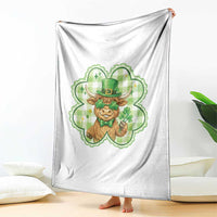 Funny Irish Highland Cow Shamrock Holiday Gift Throw Blanket