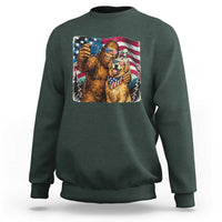 Funny Patriotic Bigfoot Golden Retriever Selfie Squad Sweatshirt