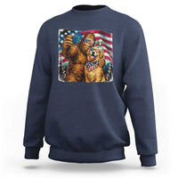 Funny Patriotic Bigfoot Golden Retriever Selfie Squad Sweatshirt