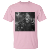 Cute Labrador Selfie With Bigfoot T Shirt Funny Cryptid - Wonder Print Shop