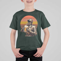 Funny Medieval Renaissance Drinker T Shirt For Kid Vintage Knight In Armor Beer Lover