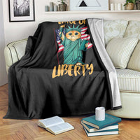 Cat Statue Of Liberty Throw Blanket Patriotic American Flag - Wonder Print Shop