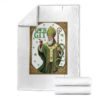 Saint Patrick Go'n Git Throw Blanket Funny St Patricks Day Snake Legend