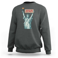 Statue Of Liberty Justice For Alex Pretti Tribute Gift Sweatshirt