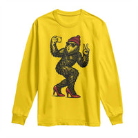 Funny Sexy Bigfoot Selfie Long Sleeve Shirt Sasquatch Lover Gift