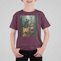 Cat Bigfoot Selfie With Dinosaur T Shirt For Kid Funny Surprised Scared Sasquatch Cat - Wonder Print Shop