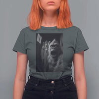 Funny Bigfoot Selfie Halloween T Shirt For Women Sasquatch Ghost Haunted House - Wonder Print Shop