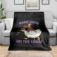 Funny Mardi Gras Throw Blanket Goose Crawfish Carnival Trendy Meme