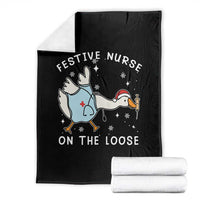 Funny ER Nurse Goose Christmas Throw Blanket Festive Nurses On The Loose - Wonder Print Shop