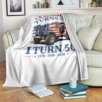 America Turns 250 I Turn 50 1976 50th Birthday Throw Blanket Compact Classic Off-road SUV