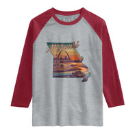 Retro Gateway Arch St Louis Missouri Map Outline Raglan Shirt