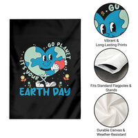 Go Planet It's Your Earth Day Garden Flag Cute Nature Lover Heart Earth