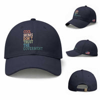 Cool Moms Don't Trust the Government Baseball Cap Funny Mom Anti Government