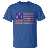 Cool Moms Don't Trust the Government T Shirt Patrioctic Mama Anti Government
