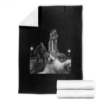 Funny Cat Selfie with Bigfoot Throw Blanket Back To The Moon Mission 2026