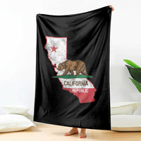 California Republic Cali Map Flag Distressed Style Throw Blanket
