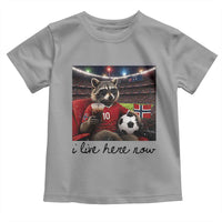 Norway Soccer Football Fan Norge Norwegian Flag Toddler T Shirt Funny Raccoon I Live Here Now