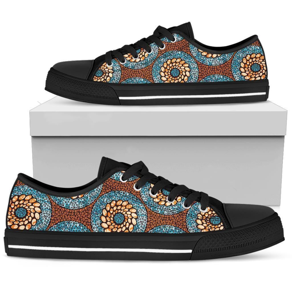 african-shoes-ankara-circles-of-cowrie-low-top