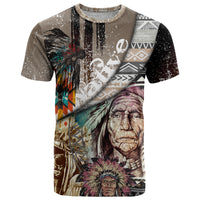 Native American Feather Headdress Portrait Of American Indian Colorful Distress Beton Texture T Shirt - Wonder Print Shop