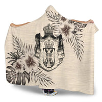 serbia-hooded-blanket-the-beige-hibiscus