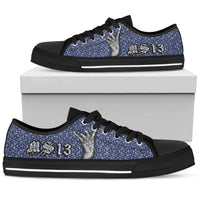 low-top-shoes-blue-bandana