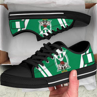 nigeria-low-top-shoes-nigerian-flag-and-coat-of-arms-boa-me-na-me-mmoa-wo