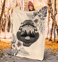 costa-rica-blanket-the-beige-hibiscus