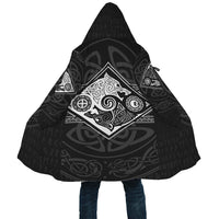 vikings-style-cloak-the-wolves-skoll-and-hati