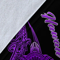 hawaii-turtle-with-plumeria-leaf-purple-blanket